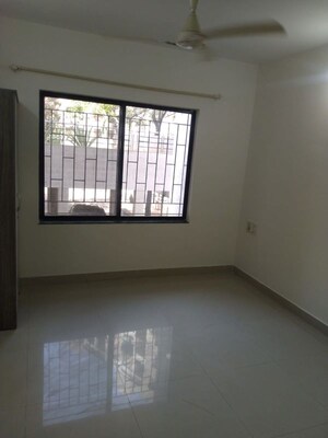 Room in 3 BHK Apartment at BU Bhandari Acolade, Kharadi – for Rent