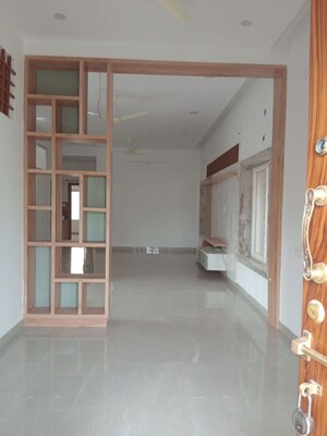 Room in 1 BHK Apartment at Shankar Darshan CHS, Dhankawadi – for Rent