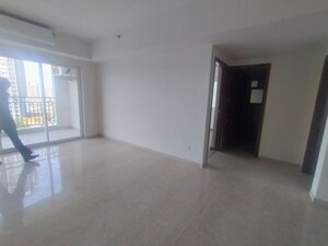 Room in 4 BHK Apartment at Godrej Air Sector 85, Sector 85 – for Rent