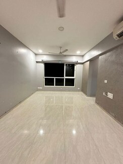 3 BHK + Pooja Room,Study Room,Extra Room Apartment For Rent in Bhaveshwar Villa Sion East