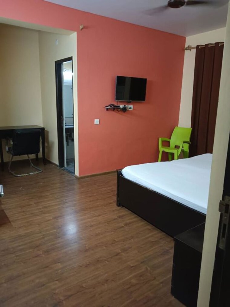 Room, unitech-the-residences-sector-33 3.5 Bedroom 1545 Sq.Ft. Apartment In Sector 33 Gurgaon 10211686
