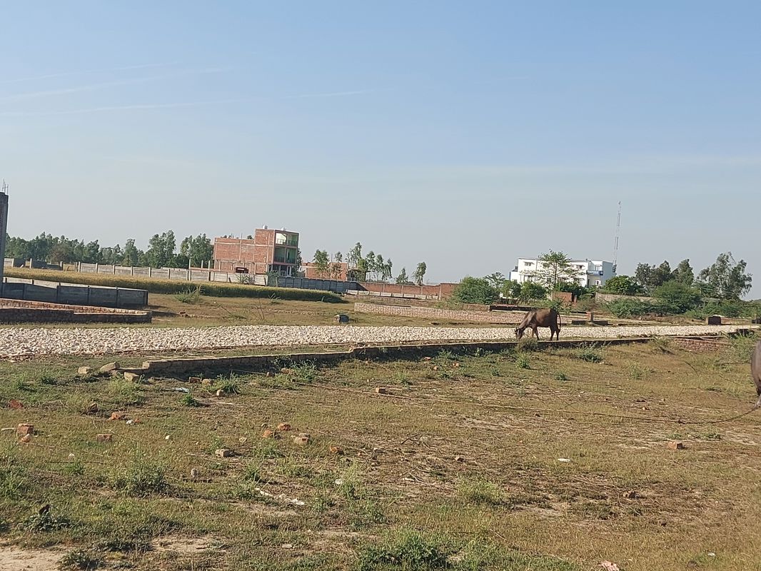 Plot For Sale in Raebareli Road