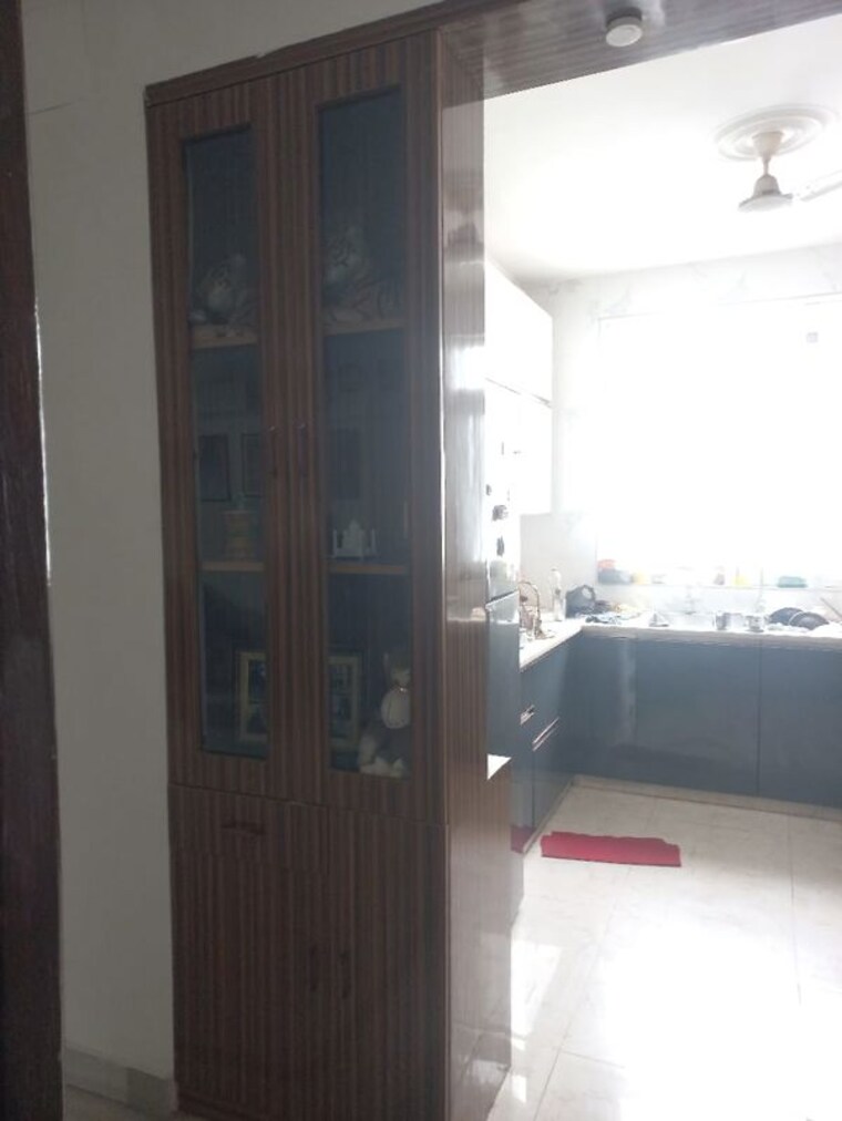 Bathroom, ss-the-palladians 3 Bedroom 1600 Sq.Ft. Builder Floor In Sector 47 Gurgaon 10211806