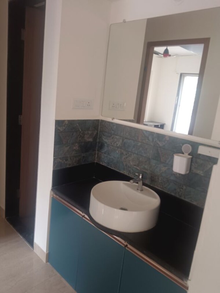 Bathroom, tirupati-campus 3 Bedroom 1100 Sq.Ft. Apartment In Tingre Nagar Pune 10211868