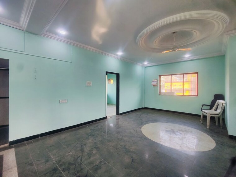 Room, malad west Commercial Office Space 1200 Sq.Ft. In Malad West Mumbai 10211872