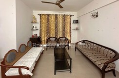 Pg For Rent in Riddhi Gardens