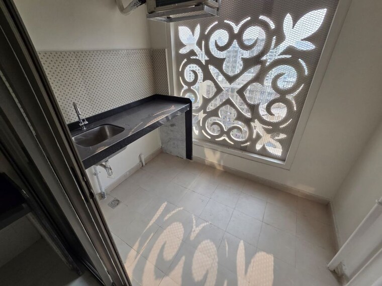 Balcony, lodha-bellagio 3.5 Bedroom 1500 Sq.Ft. Apartment In Powai Mumbai 10211873