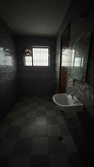 Bathroom in 3 BHK Builder Floor at Sector 52 – for Rent