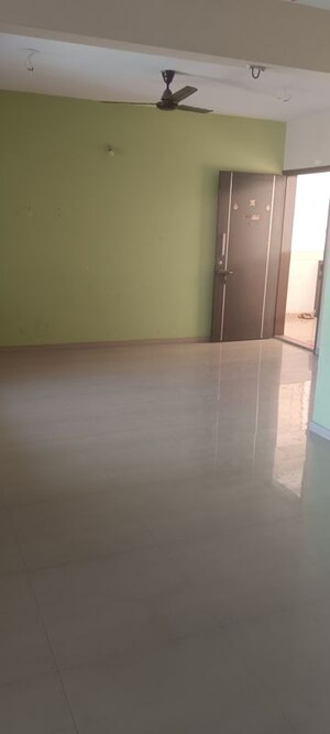 Room in 2 BHK Apartment at Tirupati Campus, Tingre Nagar – for Rent
