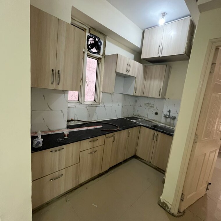 Kitchen, patel nagar 2 Bedroom 804 Sq.Ft. Builder Floor In Patel Nagar Gurgaon 10211825