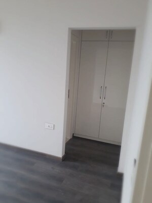 Room in 3 BHK Apartment at Ireo The Corridors, Sector 67a – for Sale