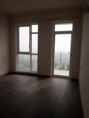 Room in 3 BHK Apartment at Ireo The Corridors, Sector 67a – for Sale