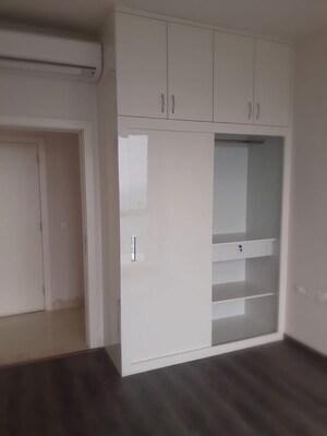 Room in 3 BHK Apartment at Ireo The Corridors, Sector 67a – for Sale