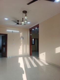 2 BHK + Pooja Room Builder Floor For Rent in Sector 37