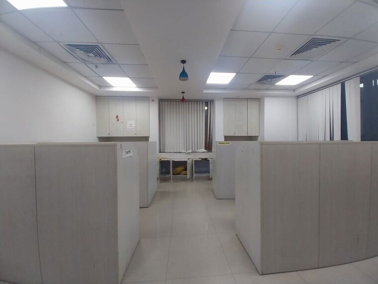 Common Area, ithums-62 Commercial Office Space 1550 Sq.Ft. In Sector 62 Noida 10212234