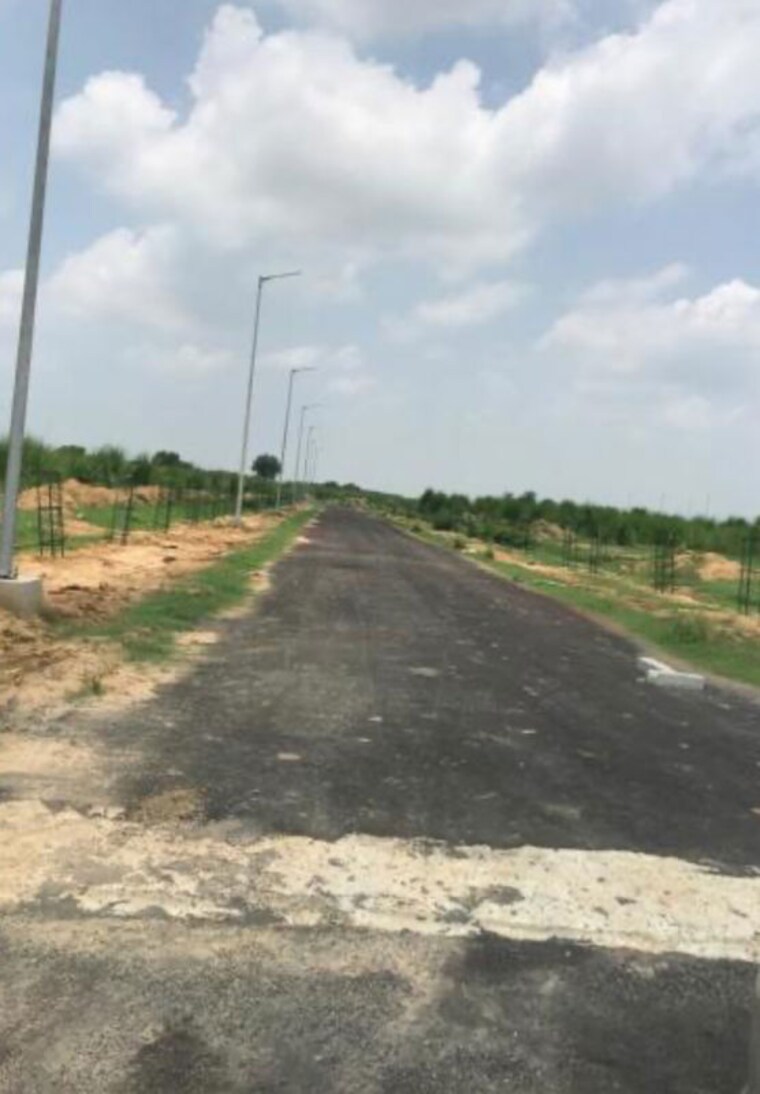 undefined, gaur yamuna city  100 Sq.Yd. Plot In Gaur Yamuna City Greater Noida 10208225