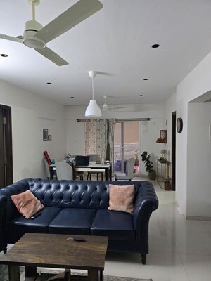 Living Room in 2 BHK Apartment at Meda Heights, Bellandur – for Rent