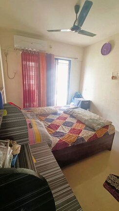 2 BHK + Extra Room Apartment For Sale in Sidheshwar Complex Building 1 A Wing