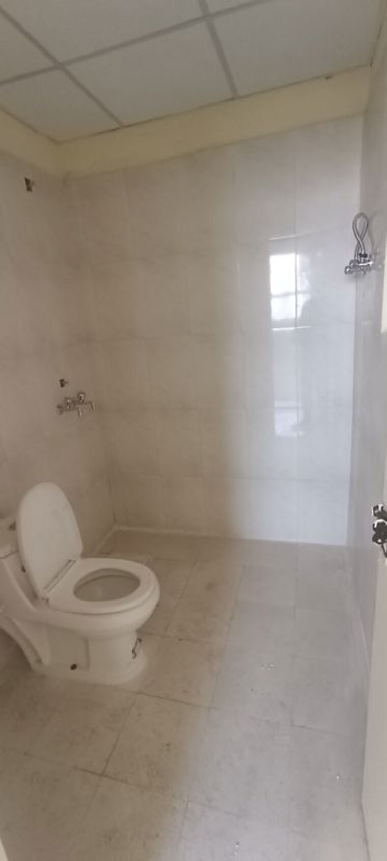 Bathroom, gupta-awas 2 Bedroom 1150 Sq.Ft. Builder Floor In Sector 43 Gurgaon 10212331