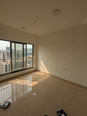 Room in 1 BHK Apartment at Mahindra Alcove, Chandivali – for Rent