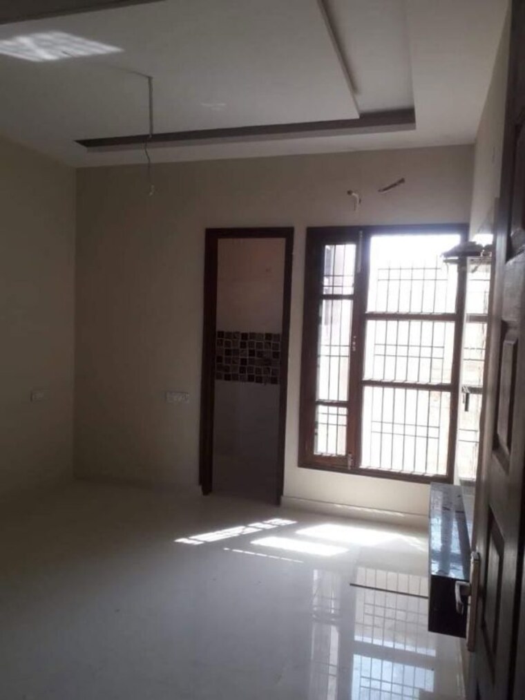 Room, kharar mohali road 3 Bedroom 1500 Sq.Ft. Villa In Kharar Mohali Road Kharar 10212422
