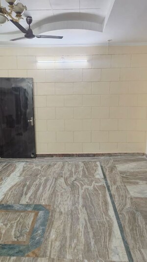 3 BHK Builder Floor For Sale in Rajendra Nagar Sector 5