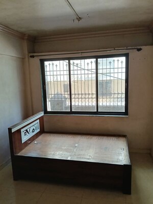 Room in 1 BHK Apartment at Kalyan West – for Rent