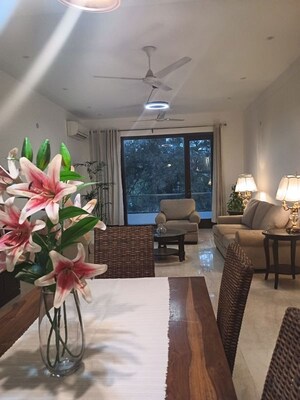 Living Room in 3 BHK Builder Floor at Defence Colony – for Rent