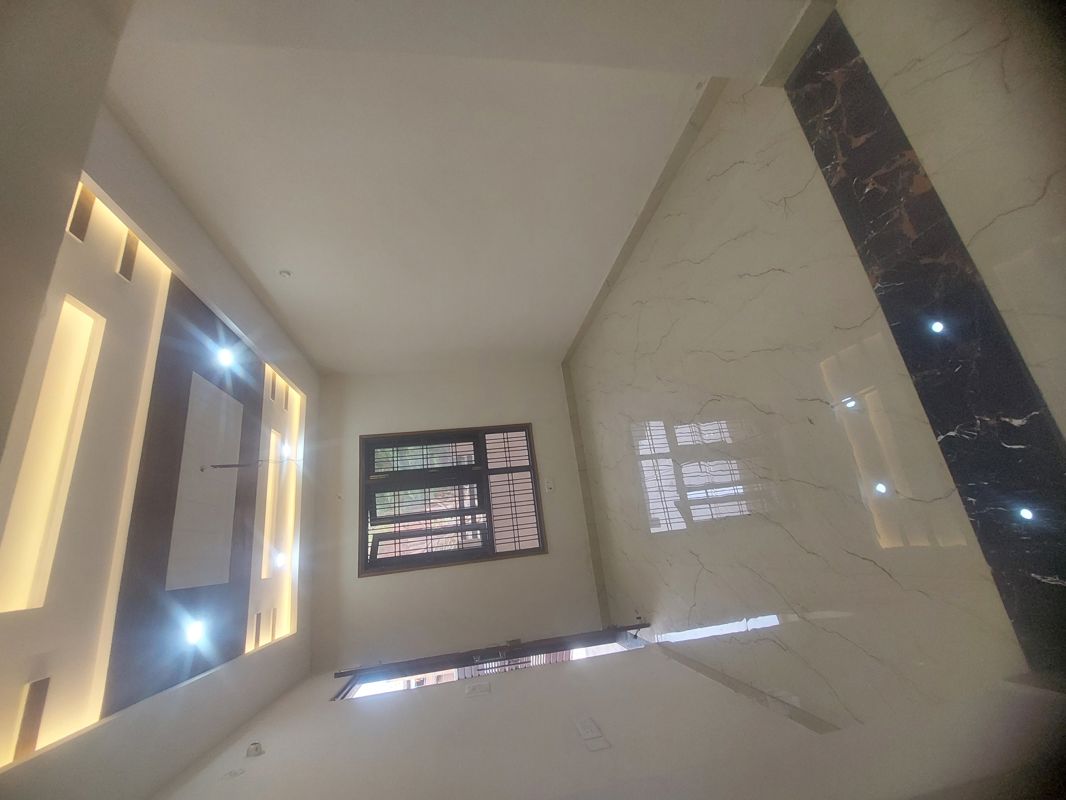 2 BHK + Extra Room Independent House For Rent in Indira Nagar