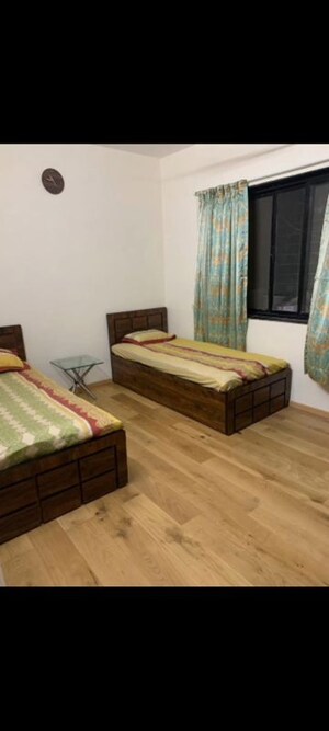 Bedroom in 2 BHK Apartment at Snehdhara CHS, Vile Parle West – for Rent