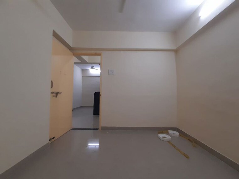 Room, goregaon east 2 Bedroom 477 Sq.Ft. Apartment In Goregaon East Mumbai 10212516