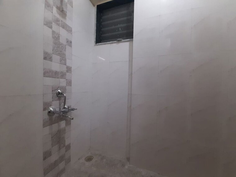 Bathroom, goregaon east 2 Bedroom 477 Sq.Ft. Apartment In Goregaon East Mumbai 10212516