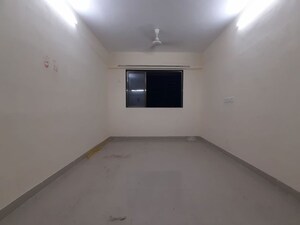Room in 2 BHK Apartment at Goregaon East – for Rent