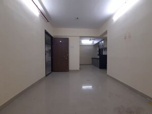 2 BHK Apartment For Rent in Goregaon East