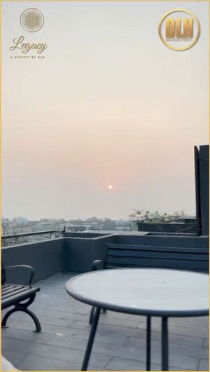 Kitchen in 3 BHK Apartment at DLH Legacy, Juhu – for Sale