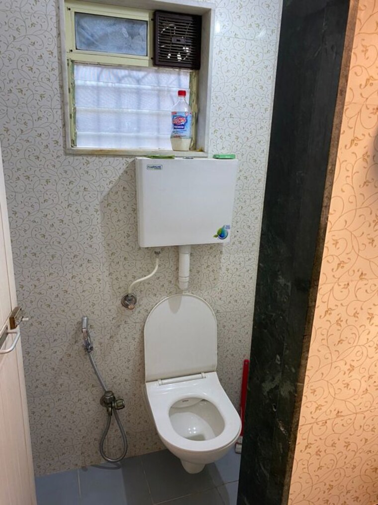 Bathroom, sai-mahal 1 Bedroom 550 Sq.Ft. Apartment In Nerul Navi Mumbai 10212541