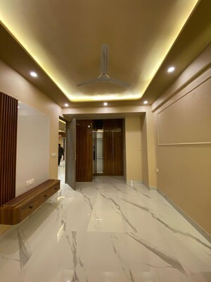 Building Lobby in 3 BHK Builder Floor at M3M Soulitude, Sector 89 – for Rent