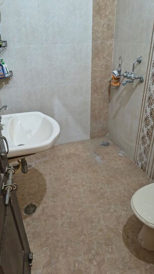 Bathroom in 2.5 BHK Independent House at Chinhat – for Rent
