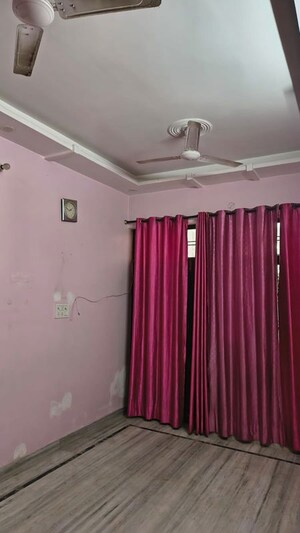 Furnished Amenities in 2.5 BHK Independent House at Chinhat – for Rent