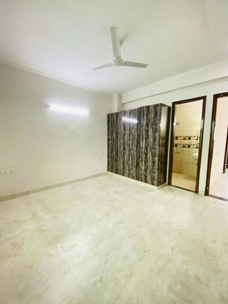 Room, ansal-plaza-sector-23 2 Bedroom 1750 Sq.Ft. Builder Floor In Sector 23 Gurgaon 10212588