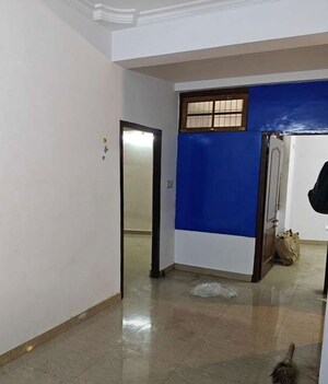 2 BHK Independent House For Rent in Husainganj