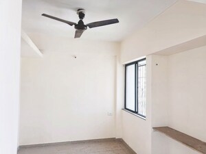 Room in 1 BHK Apartment at Pooja Paradise, Kharadi – for Rent