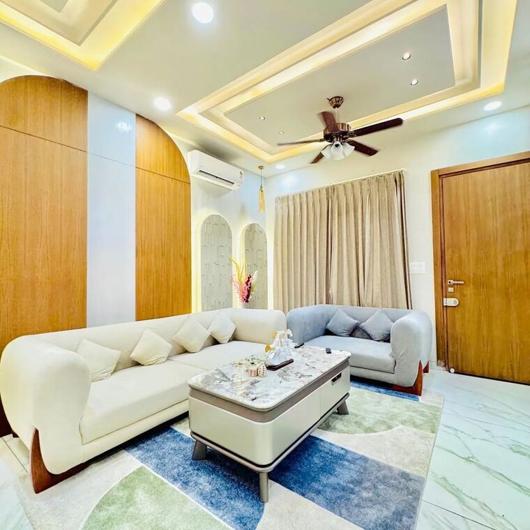 Bedroom, model town phase 1 4 Bedroom 272 Sq.Yd. Builder Floor In Model Town Phase 1 Delhi 10212610