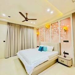 4 BHK + Pooja Room,Study Room Builder Floor For Rent in Model Town Phase 1