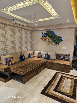 Living Room in 3.5 BHK Apartment at Silver Sand CHS, Andheri West – for Rent