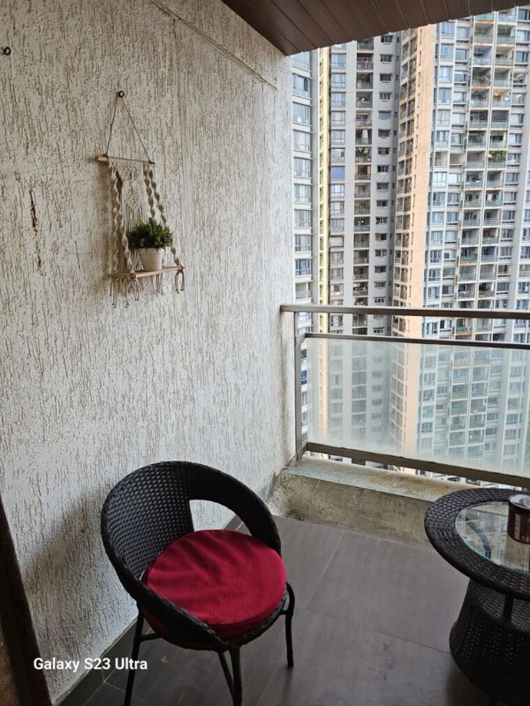 Bathroom, silver-sand-chs 3.5 Bedroom 2000 Sq.Ft. Apartment In Andheri West Mumbai 10212629