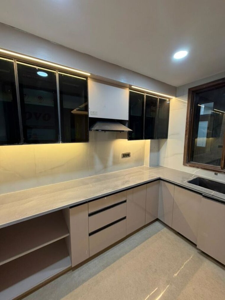 Kitchen, chattarpur 3 Bedroom 6000 Sq.Ft. Apartment In Chattarpur Delhi 10212623