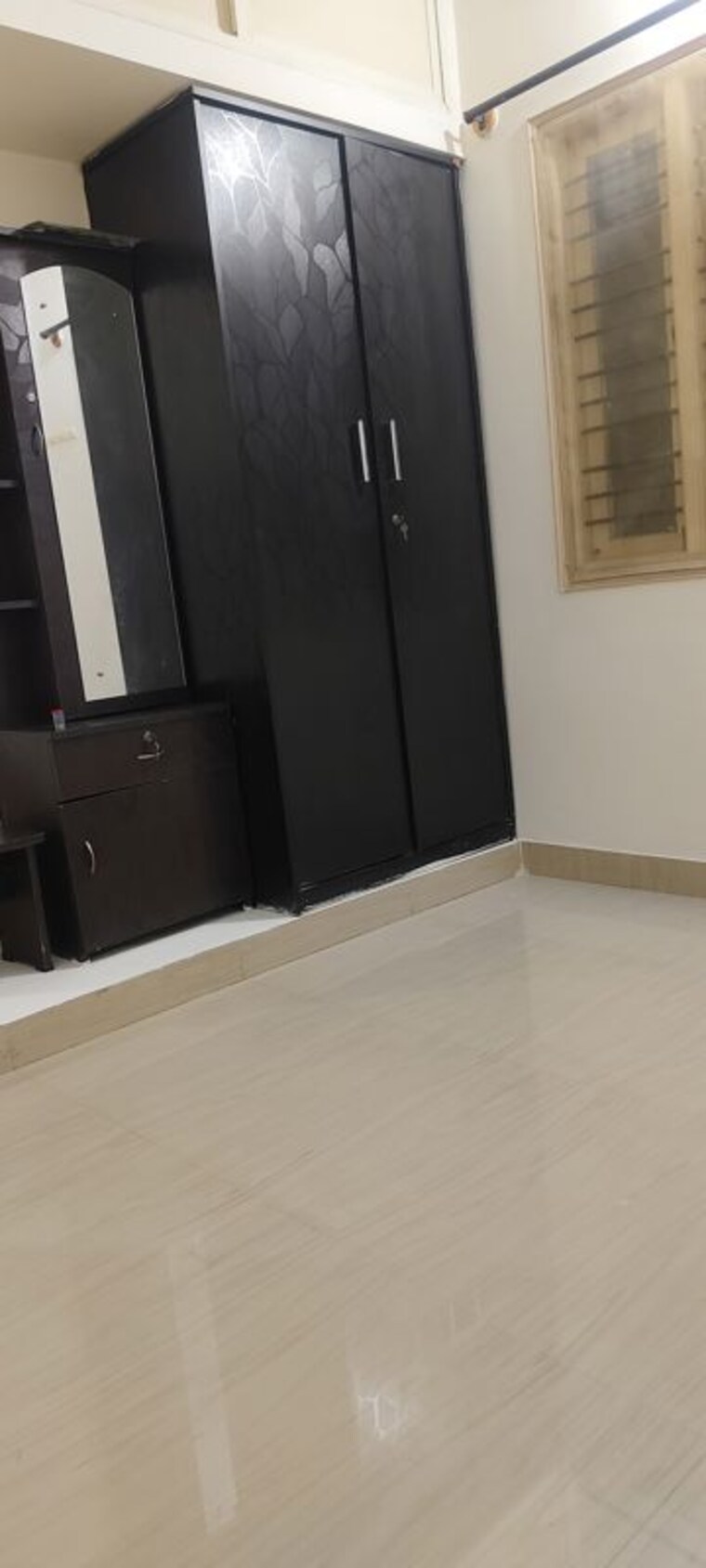 Room, jeevan bima nagar 2 Bedroom 1000 Sq.Ft. Builder Floor In Jeevan Bima Nagar Bangalore 10212633