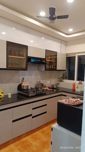 Kitchen in 2 BHK Apartment at Gomti Nagar – for Rent