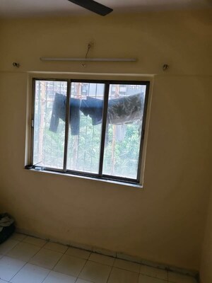 Room in 2 BHK Apartment at Golden City Complex, Mira Road – for Rent